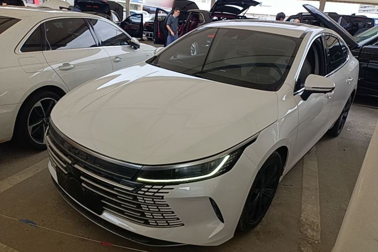 Used BYD Destroyer 05 2022 DM-i 55KM Prestige Model Guazi used car, China used car export, Used car for sale, Used  cars, Cheapest cars for sale