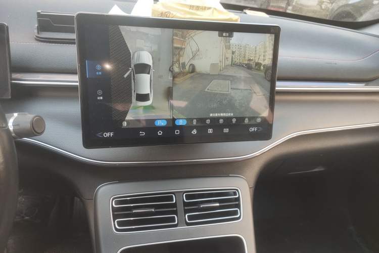 Used BYD Destroyer 05 2022 DM-i 120KM Prestige Model Audio And AC Panel