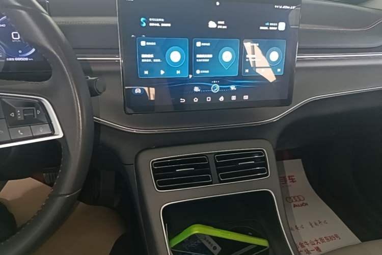 Used BYD Destroyer 05 2022 DM-i 120KM Prestige Model Audio And AC Panel