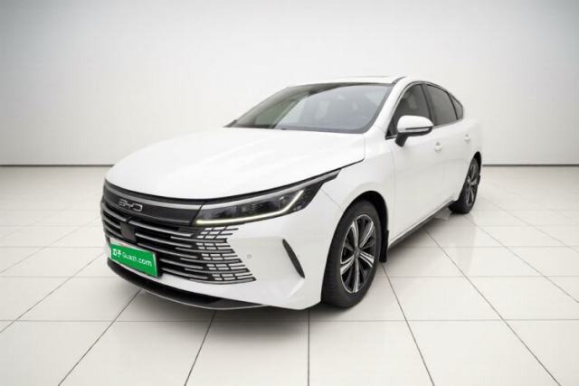 Używany BYD Destroyer 05 2022 DM-i 55KM Prestige Model