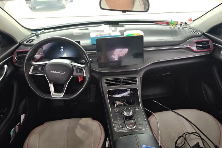 Used BYD Destroyer 05 2022 DM-i 120KM Prestige Model Center Console