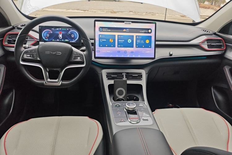 Used BYD Destroyer 05 2022 DM-i 120KM Flagship Model Center Console