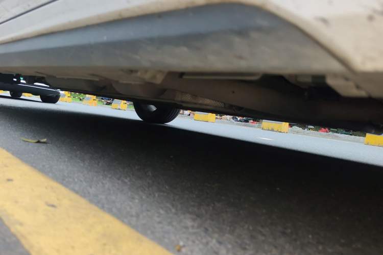 Used BYD Destroyer 05 2022 DM-i 120KM Prestige Model Chassis Front Right