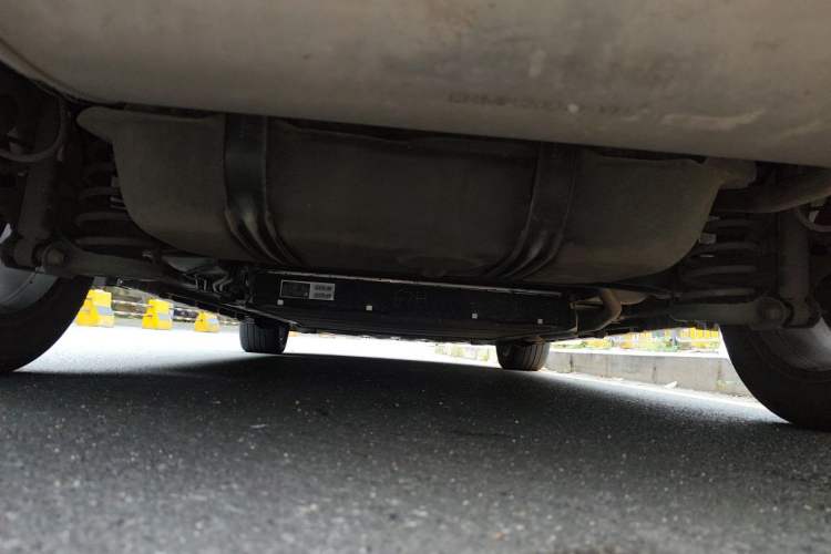 Used BYD Destroyer 05 2022 DM-i 120KM Prestige Model Chassis Rear