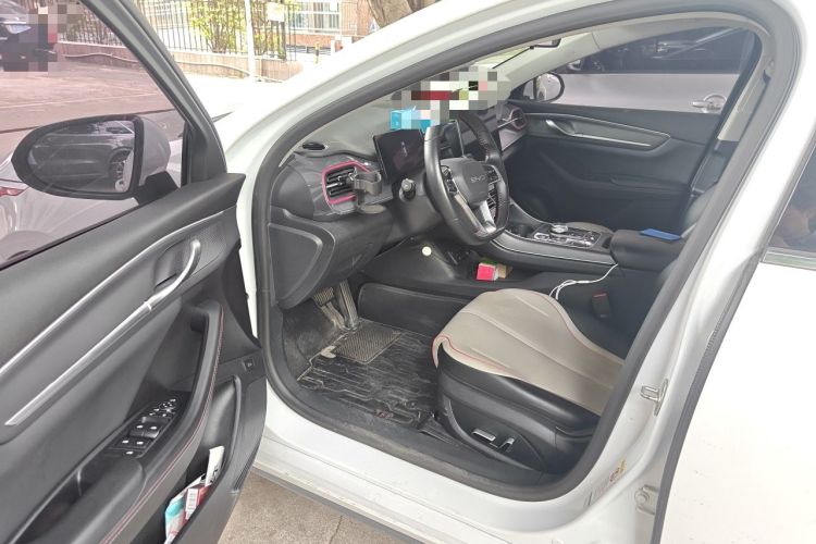 Used BYD Destroyer 05 2022 DM-i 120KM Prestige Model Driver Seat