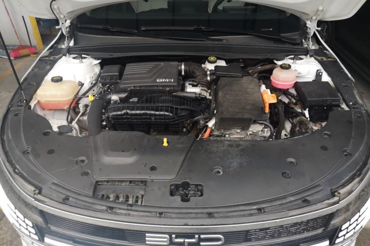 Used BYD Destroyer 05 2022 DM-i 55KM Comfort Model Engine Bay
