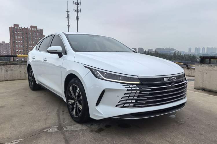 Used BYD Destroyer 05 2022 DM-i 120KM Prestige Model Exterior 2