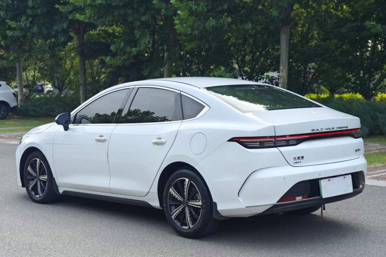 Used BYD Destroyer 05 2022 DM-i 55KM Prestige Model Exterior 5
