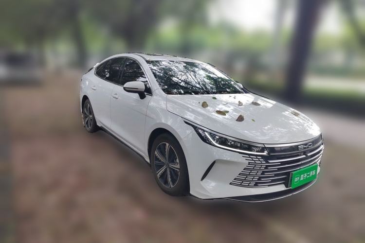 Used BYD Destroyer 05 2022 DM-i 55KM Luxury Model Front Right 45 Deg