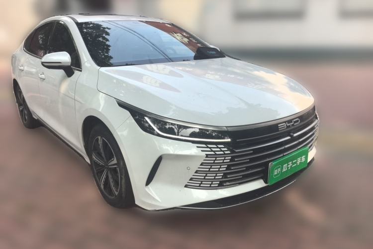 Used BYD Destroyer 05 2022 DM-i 120KM Prestige Model Front Right 45 Deg