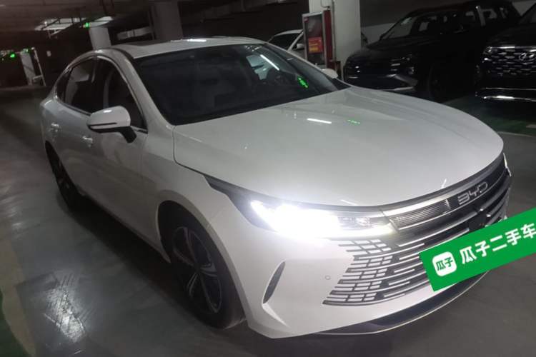 Used BYD Destroyer 05 2022 DM-i 55KM Prestige Model Front Right 45 Deg