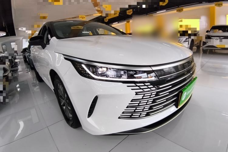 Used BYD Destroyer 05 2022 DM-i 55KM Comfort Model Front Right 45 Deg