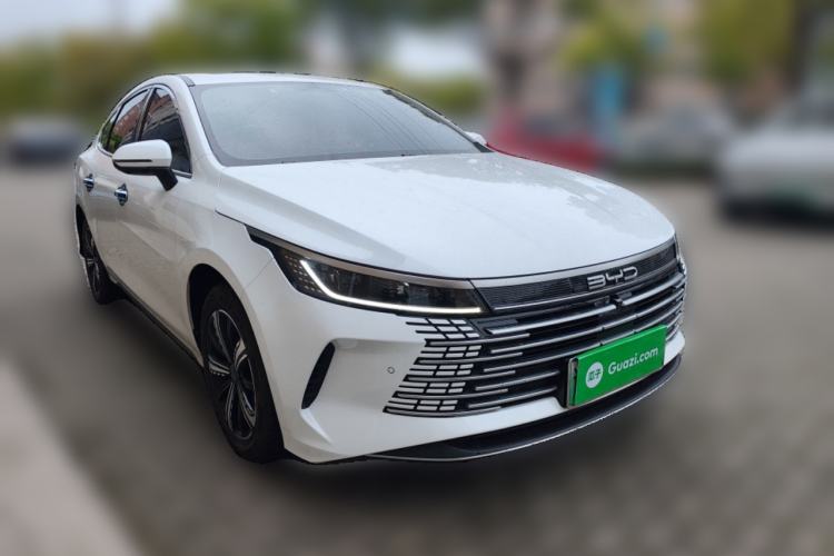 Used BYD Destroyer 05 2022 DM-i 120KM Prestige Model Front Right 45 Deg