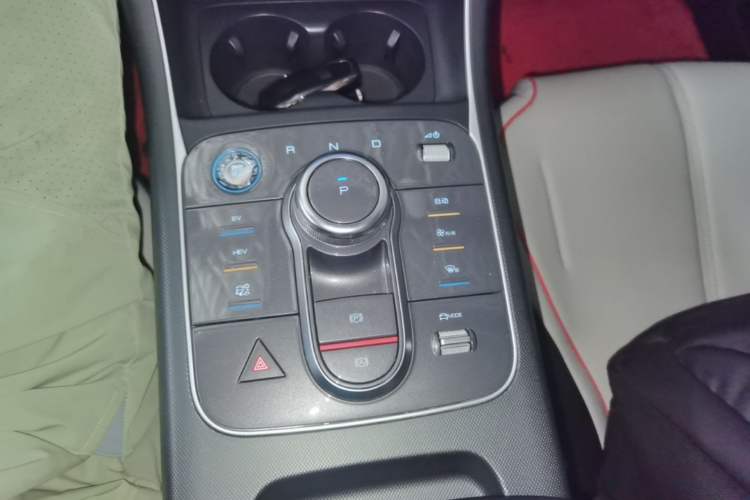 Used BYD Destroyer 05 2022 DM-i 55KM Prestige Model Gear Lever