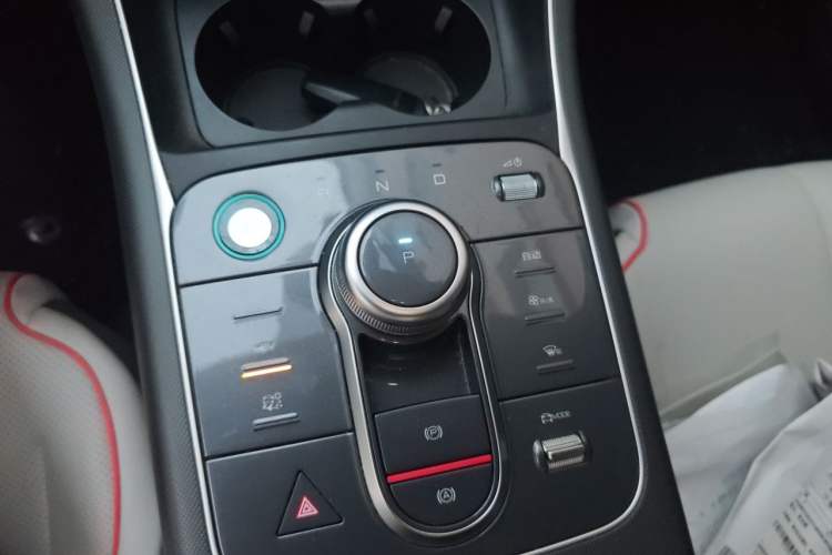 Used BYD Destroyer 05 2022 DM-i 55KM Comfort Model Gear Lever