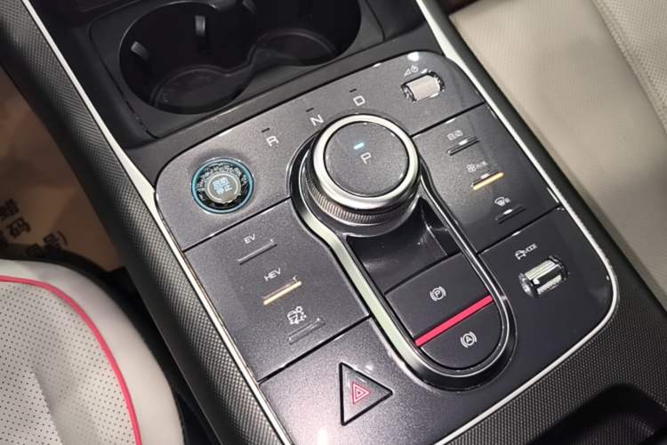 Used BYD Destroyer 05 2022 DM-i 120KM Flagship Model Gear Lever