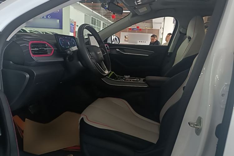 Used BYD Destroyer 05 2022 DM-i 120KM Prestige Model Left Front Seat