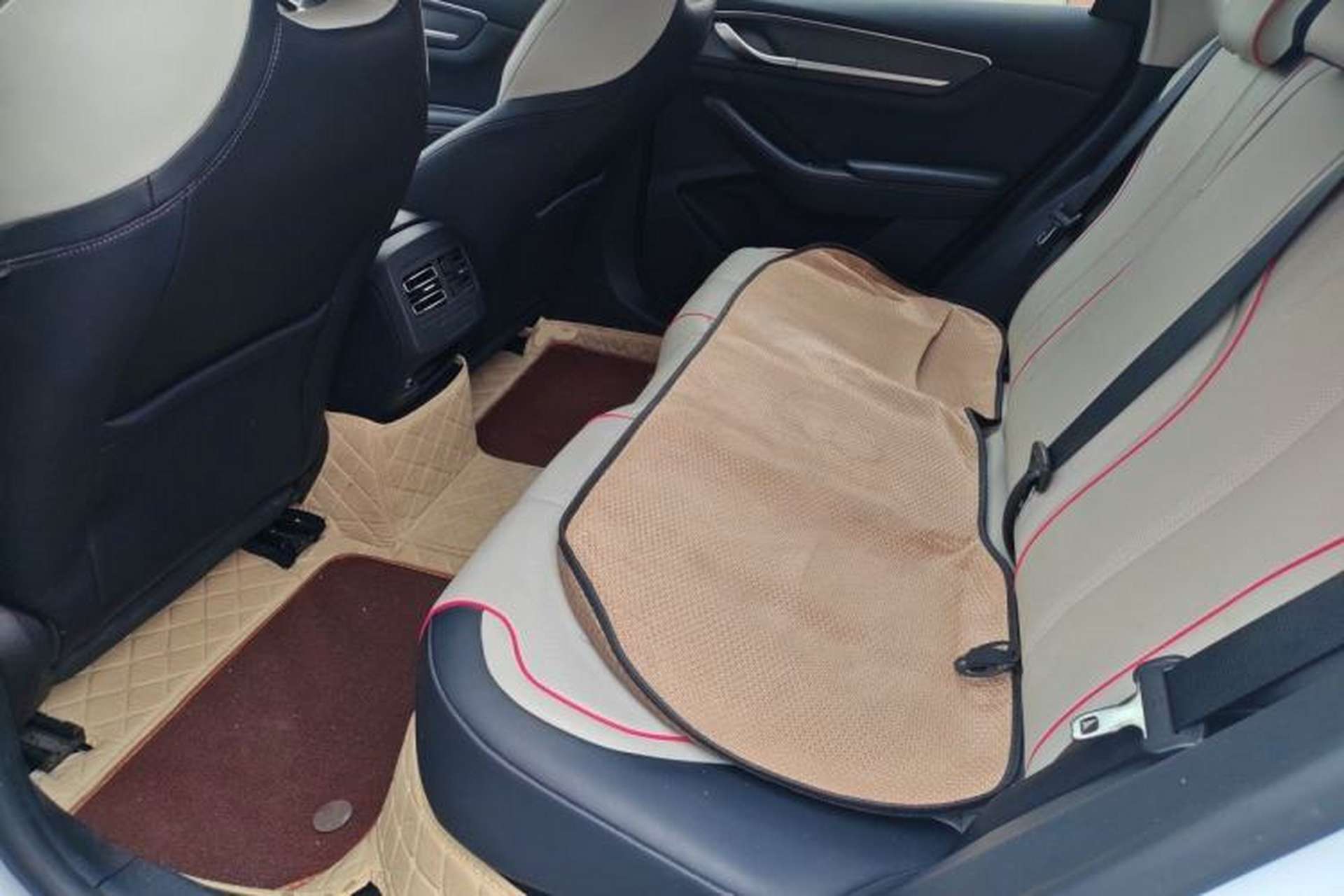 Used BYD Destroyer 05 2022 DM-i 55KM Prestige Model Left Rear Seat