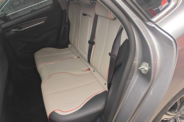 Used BYD Destroyer 05 2022 DM-i 120KM Flagship Model Left Rear Seat