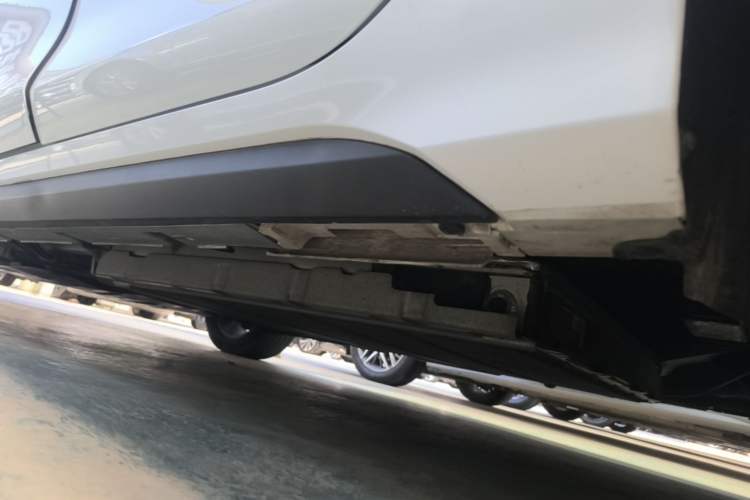 Used BYD Destroyer 05 2022 DM-i 120KM Prestige Model Left Side Sill