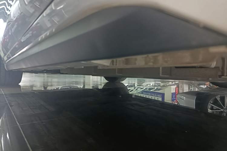 Used BYD Destroyer 05 2022 DM-i 120KM Prestige Model Left Side Sill