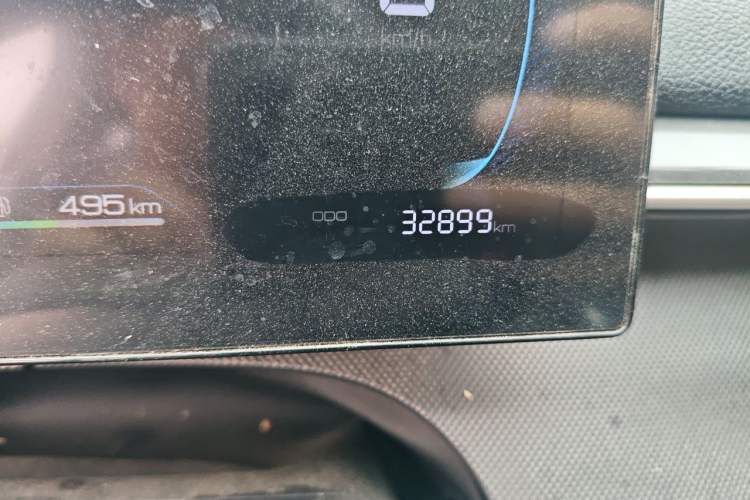 Used BYD Destroyer 05 2022 DM-i 55KM Comfort Model Odometer Close Up