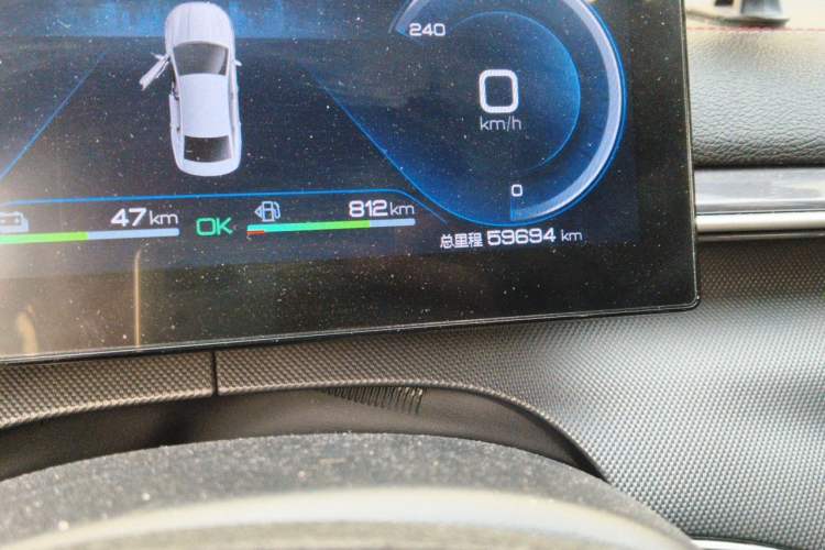 Used BYD Destroyer 05 2022 DM-i 120KM Prestige Model Odometer Close Up