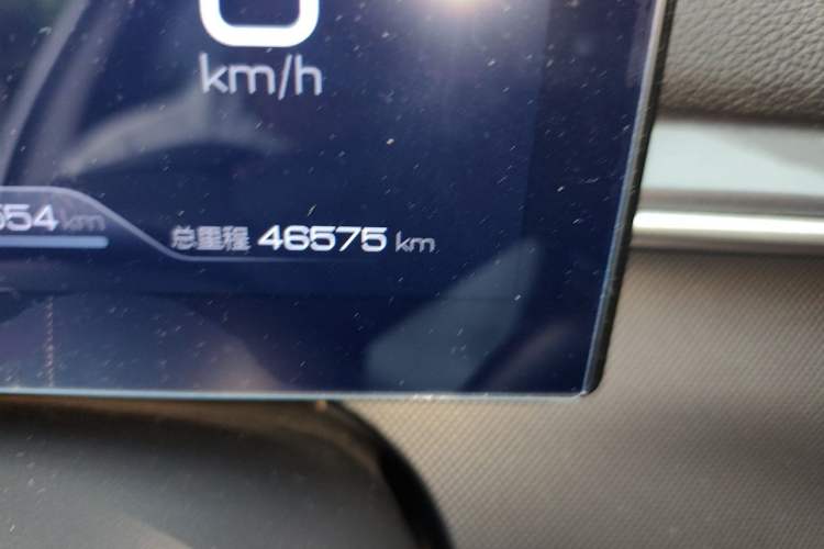 Used BYD Destroyer 05 2022 DM-i 120KM Prestige Model Odometer Close Up