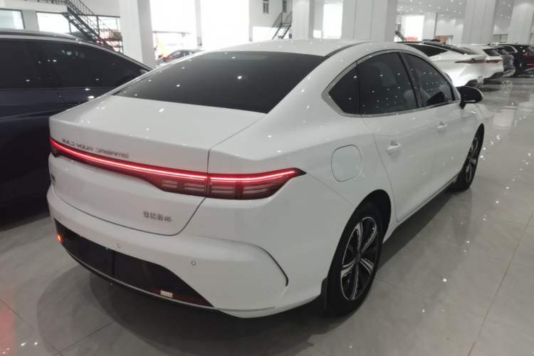 Used BYD Destroyer 05 2022 DM-i 55KM Luxury Model Rear Right 45 Deg