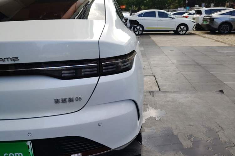 Used BYD Destroyer 05 2022 DM-i 55KM Prestige Model Right Rear Taillight