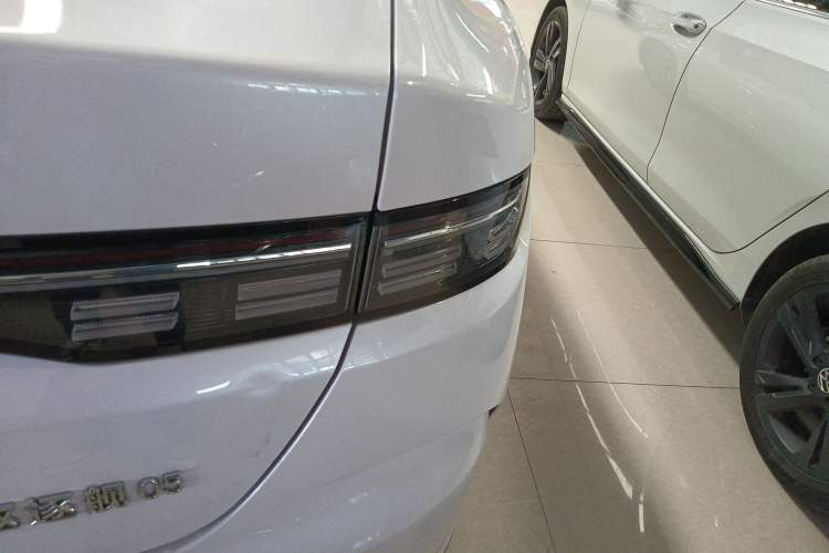 Used BYD Destroyer 05 2022 DM-i 55KM Comfort Model Right Rear Taillight