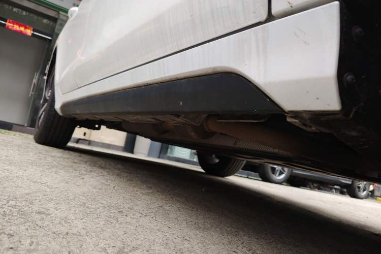 Used BYD Destroyer 05 2022 DM-i 55KM Prestige Model Right Side Sill