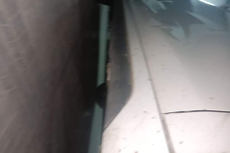 Used BYD Destroyer 05 2022 DM-i 55KM Prestige Model Right Side Sill