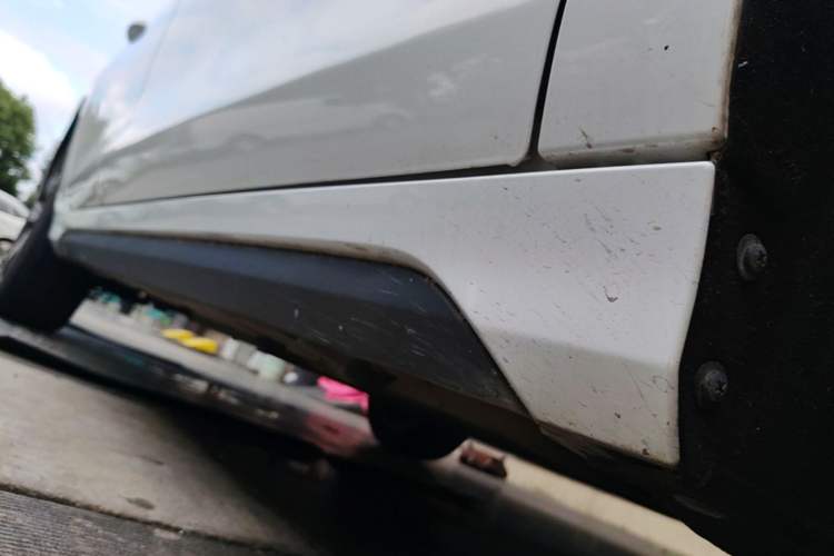 Used BYD Destroyer 05 2022 DM-i 55KM Prestige Model Right Side Sill