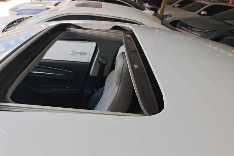Used BYD Destroyer 05 2022 DM-i 55KM Prestige Model Roof