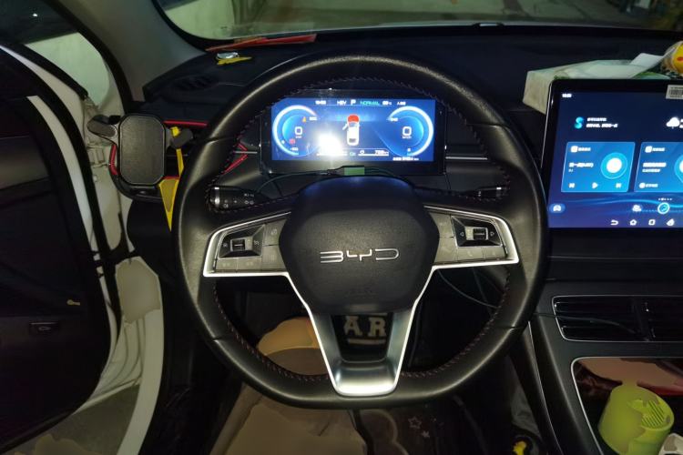 Used BYD Destroyer 05 2022 DM-i 55KM Luxury Model Steering Wheel