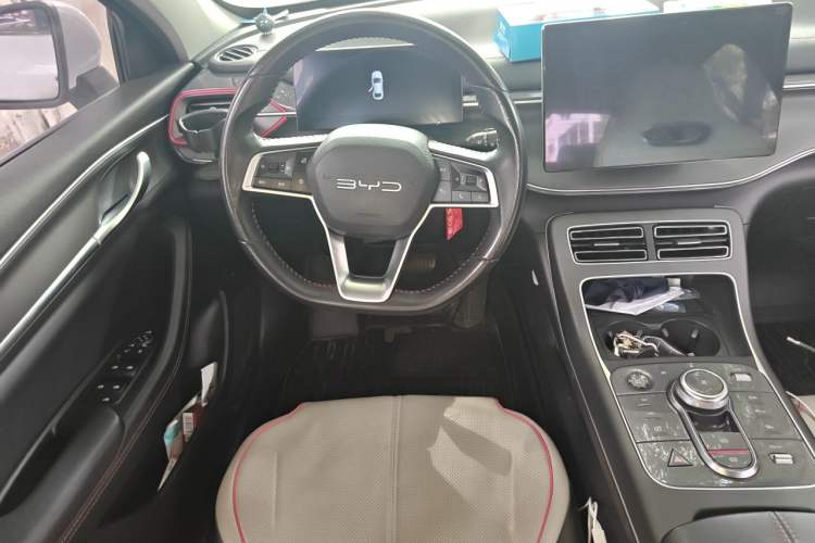 Used BYD Destroyer 05 2022 DM-i 120KM Prestige Model Steering Wheel