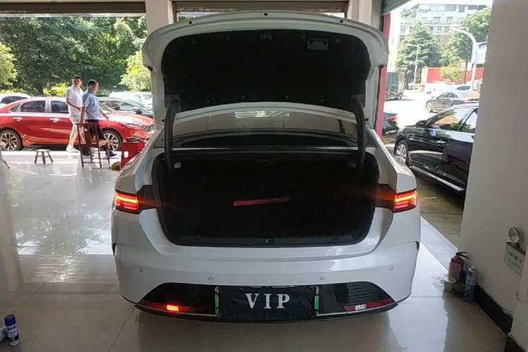 Used BYD Destroyer 05 2022 DM-i 55KM Prestige Model Trunk