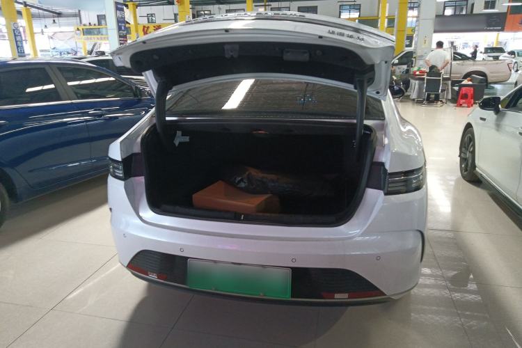Used BYD Destroyer 05 2022 DM-i 55KM Comfort Model Trunk