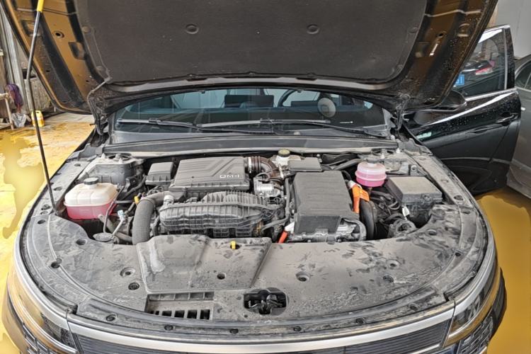 Used BYD Destroyer 05 2023 Champion Edition DM-i 120KM Prestige Model Engine Bay