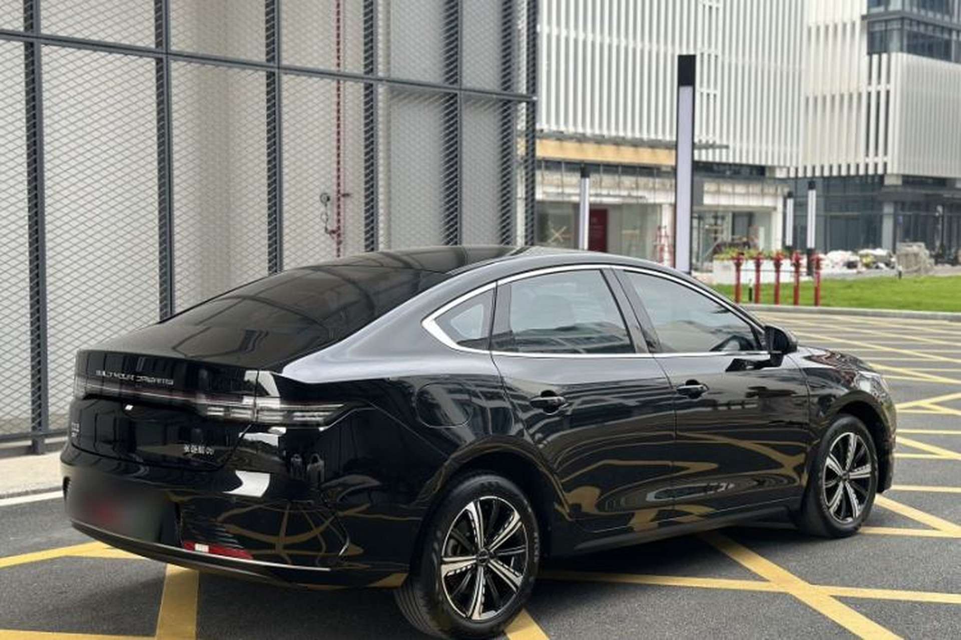 Used BYD Destroyer 05 2023 Champion Edition DM-i 120KM Prestige Model Exterior 2