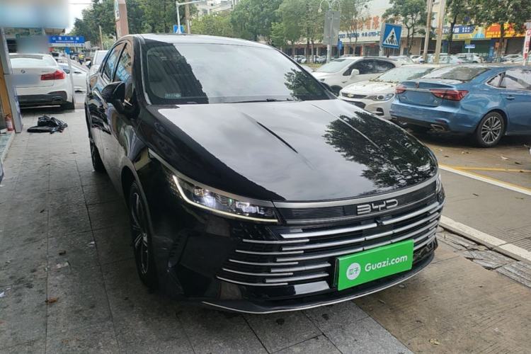 Used BYD Destroyer 05 2023 Champion Edition DM-i 120KM Prestige Model Front Right 45 Deg