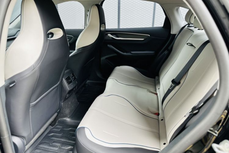 Used BYD Destroyer 05 2023 Champion Edition DM-i 120KM Prestige Model Interior 8