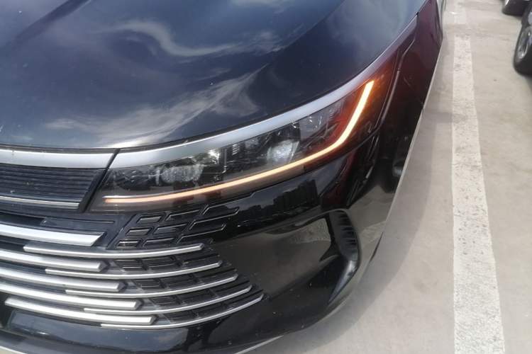 Used BYD Destroyer 05 2023 Champion Edition DM-i 120KM Prestige Model Left Front Headlight