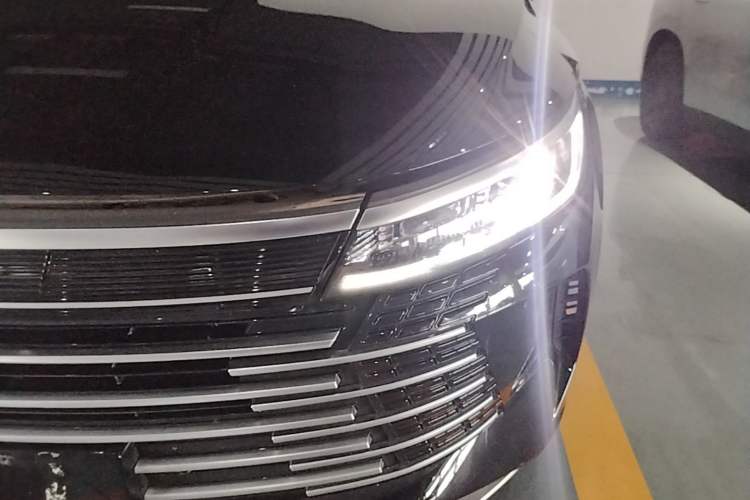 Used BYD Destroyer 05 2023 Champion Edition DM-i 55KM Luxury Model Left Front Headlight