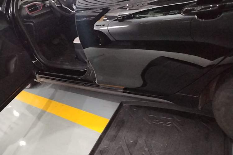 Used BYD Destroyer 05 2023 Champion Edition DM-i 55KM Luxury Model Left Side Sill