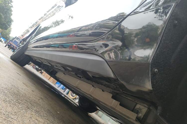 Used BYD Destroyer 05 2023 Champion Edition DM-i 120KM Prestige Model Left Side Sill
