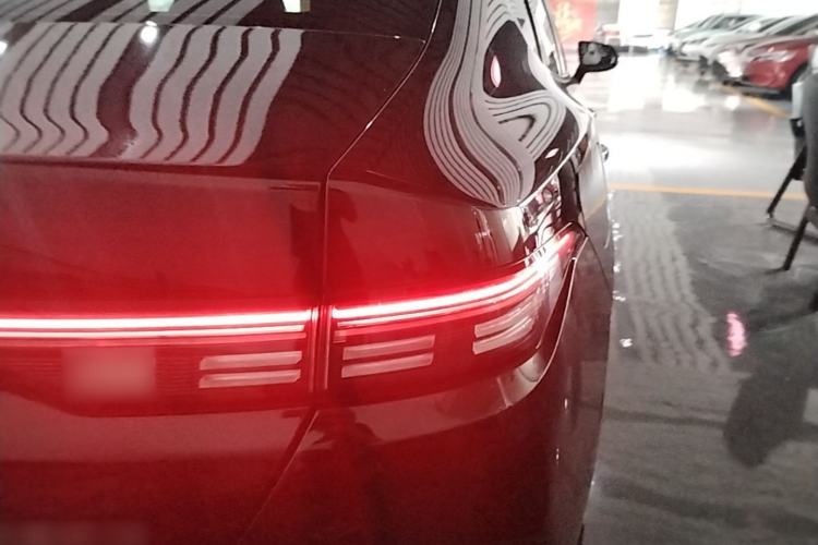 Used BYD Destroyer 05 2023 Champion Edition DM-i 55KM Luxury Model Right Rear Taillight