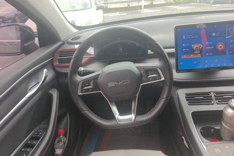 Used BYD Destroyer 05 2023 Champion Edition DM-i 55KM Luxury Model Steering Wheel