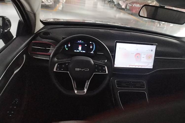 Used BYD Destroyer 05 2023 Champion Edition DM-i 55KM Luxury Model Steering Wheel